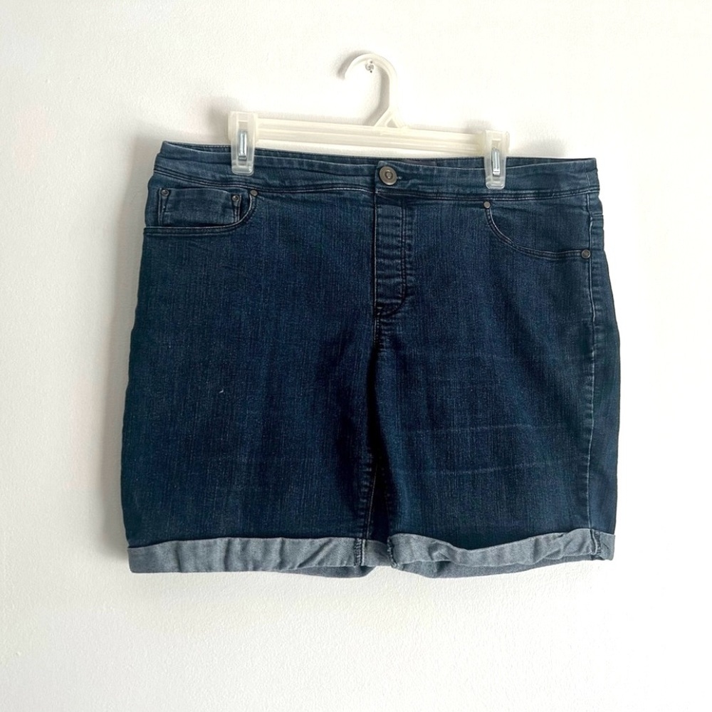 Reitman’s Jean Shorts - Size 17